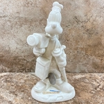 17--227-17, M.I. Hummel Figurines / Disney Figurine, Goofy Photographer