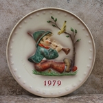 Hummel 272 1979 Annual Plate,  Singing Lesson