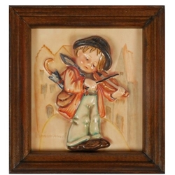 Hummel 107 Little Fiddler, Plaque