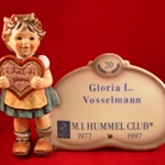 M.I. Hummel 717 Valentine Gift Plaque, Personalized, Tmk 7, Gloria L. Vosselmann, Type 1