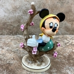 M.I. Hummel Figurines 141 3/0 Apple Tree Girl / Disney Figurines 50 Years, Minnie, Tmk 6, Type 1