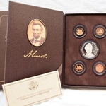 2009 US Mint Abraham Lincoln Coin & Chronicles Set Cents plus Silver Dollar