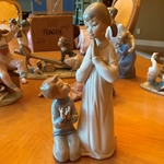 ‎Lladro Figurine, #4779 Teaching To Pray