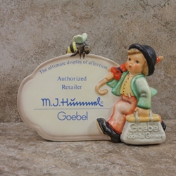 M.I. Hummel 900 Merry Wanderer Plaque, United States, Tmk 8, 1999, Type 1