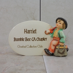M.I. Hummel 187-A M.I. Hummel Plaque, Tmk 6, Harriet Bumble Bee CA Chapter, Type 1