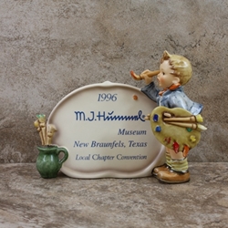 M.I. Hummel 756 Museum New Braunfels, Texas, 1996 Plaque, Local Chapter Convention, Tmk 7