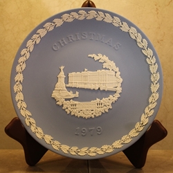 Wedgwood Christmas Plate 1979 Buckingham Palace