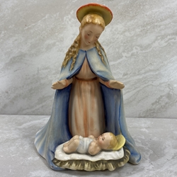 M.I. Hummel 214 A Virgin Mary and Infant Jesus One Piece, Color, Tmk 2(R)