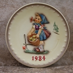 Hummel 277 1984 Annual Plate, Little Helper