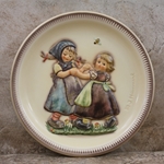 Hummel 281 1980 Anniversary Plate, Ring Around The Rosie