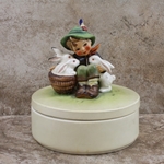 Hummel III/ 58 Playmates Candy Box, Type 2