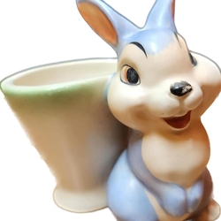 Dis 39, Thumper Vase