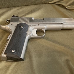 Dan Wesson Firearms®