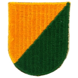 Beret Flash, 3rd Battalion, Light (Airborne), 73rd Armor Regiment, A-4-119, Old Type Cut Edge