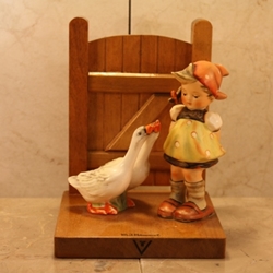 Hummel 60 B Goose Girl