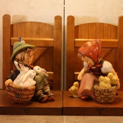 Hummel 61 B Chick Girl  Bookends