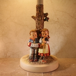 Hummel 231 Birthday Serenade, Table Lamp