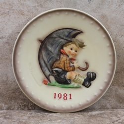 Hummel 274 1981 Annual Plate, Umbrella Boy