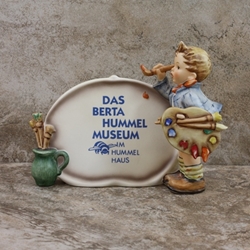 Hummel 756 Das Berta Hummel Museum