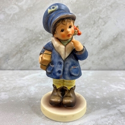 Hummel 2120 Little Miss Mail Carrier