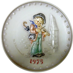 Hummel 268 Little Fiddlers 1975 Annual Plate, Never Issued!