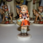 M.I. Hummel 81 2/0 School Girl Tmk 6, 1982, Type 1