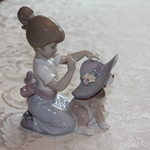 ‎Lladro Figurine, #6862 An Elegant Touch