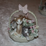 ‎Lladro Figurine, #1444 Purr-Fect