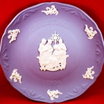 Wedgwood Christmas Plate 1998 Adoration