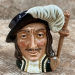 ‎Royal Doulton® Three Musketeers Athos Miniature Mug D6509