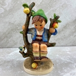 M.I. Hummel 142/I Apple Tree Boy Tmk 3, Type 4