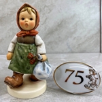 M.I. Hummel 561 Grandma's Girl 19/75 75th Anniversary Tmk 9