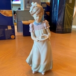 ‎Lladro Figurine #5429 Happy Birthday