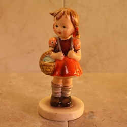 M.I. Hummel 81 2/0 School Girl, Tmk 5