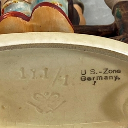 M.I. Hummel 111/1 Wayside Harmony Tmk 1, U.S. Zone, Type 1
