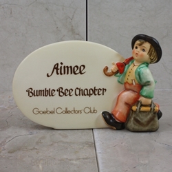 M.I. Hummel 187-A M.I. Hummel Plaque, Tmk 6, Aimee Bumble Bee Chapter,  Type 1