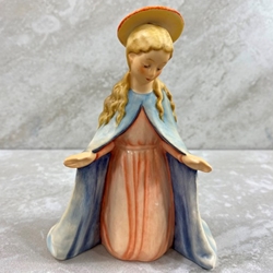 M.I. Hummel 214 A/M/O Nativity Set, Virgin Mary Tmk 7, Color, Type 1