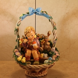 M.I. Hummel 2027 Easter's Coming, Joys Of Spring, Tmk 8