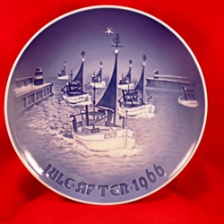 Bing & Grøndahl Christmas Plate 1966