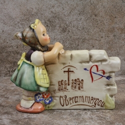 M.I. Hummel 827 Daydreamer Plaque, Oberammergau, Tmk 7, Type 1