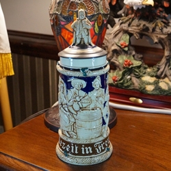 Beer Stein, Figural lid, J.W. Remy, Catalog Number 1103, 0.5L, Pottery, relief, figural lid, Type 2