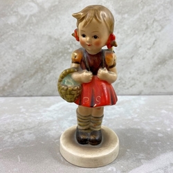 M.I. Hummel 81 2/0 School Girl, Western Germany, Tmk 3 (1)