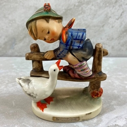 M.I. Hummel 195 2/0 Barnyard Hero Tmk 4, Type 1, Base