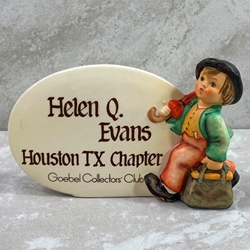 M.I. Hummel 187/A M.I. Hummel Plaque In English, Helen Q. Evans, Houston TX Chapter, Tmk 6