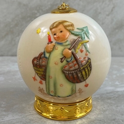 M.I. Hummel 3015 Christmas Angel Ceramic, Ball Ornament, Tmk 6