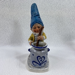 Goebel Figurines, Co-Boys, Well 502 Mike, Tmk 5