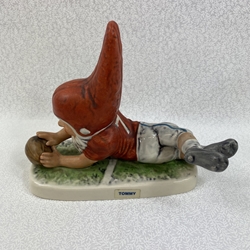 Goebel Figurines, Co-Boys, 17 530 13 Tommy Tmk 5