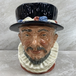 Royal Doulton® Beefeaters D6206