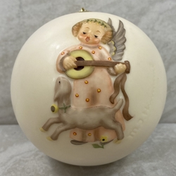M.I. Hummel 3017 Angel Serenade Ceramic Ball Ornament Tmk 6