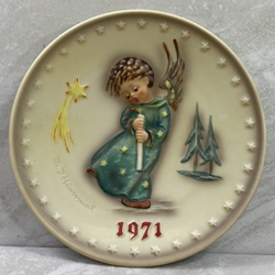 M.I. Hummel 264 Heavenly Angel Annual Plate 1971, 100th Anniversary Tmk 4